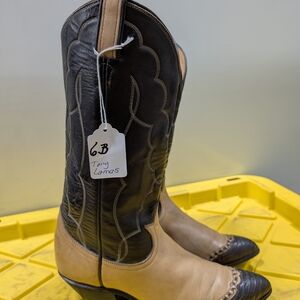 Tony Lama Two-Tone Black and Tan Heeled Boots